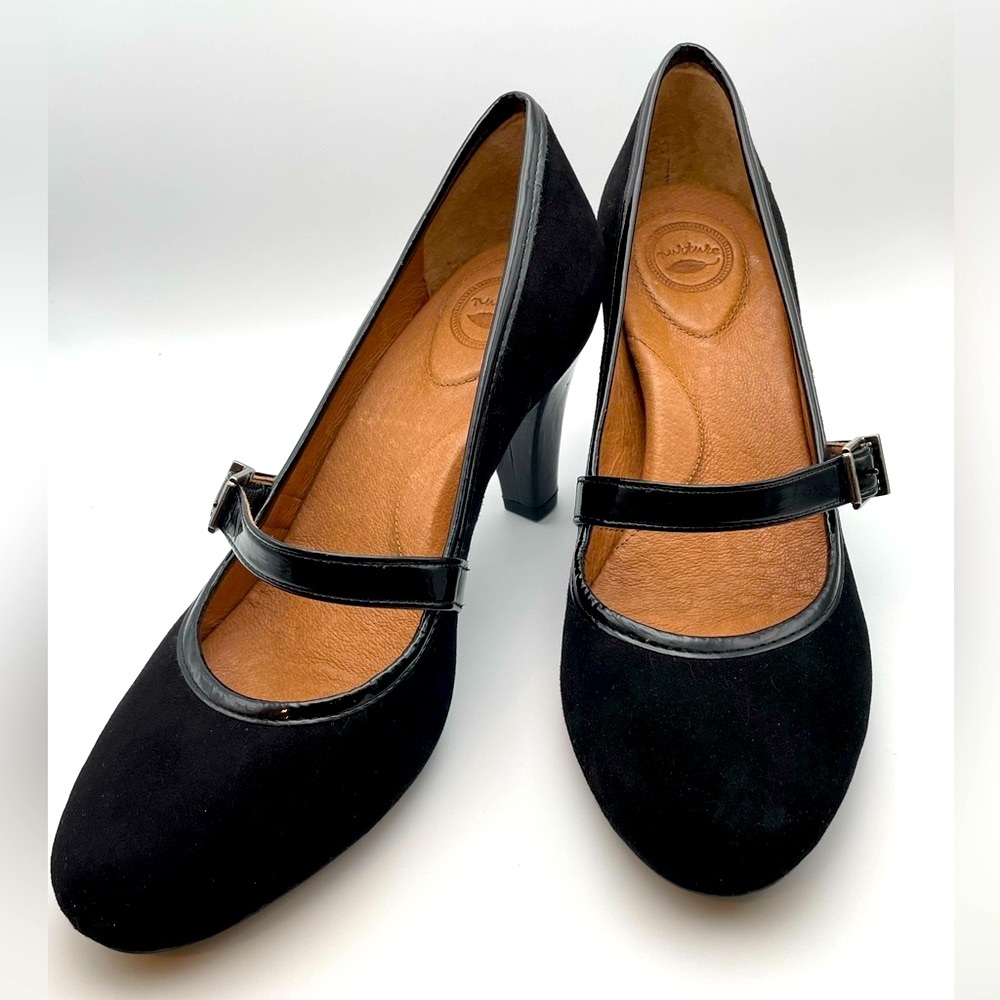 Black Suede Mary Jane Heels. Size 8.